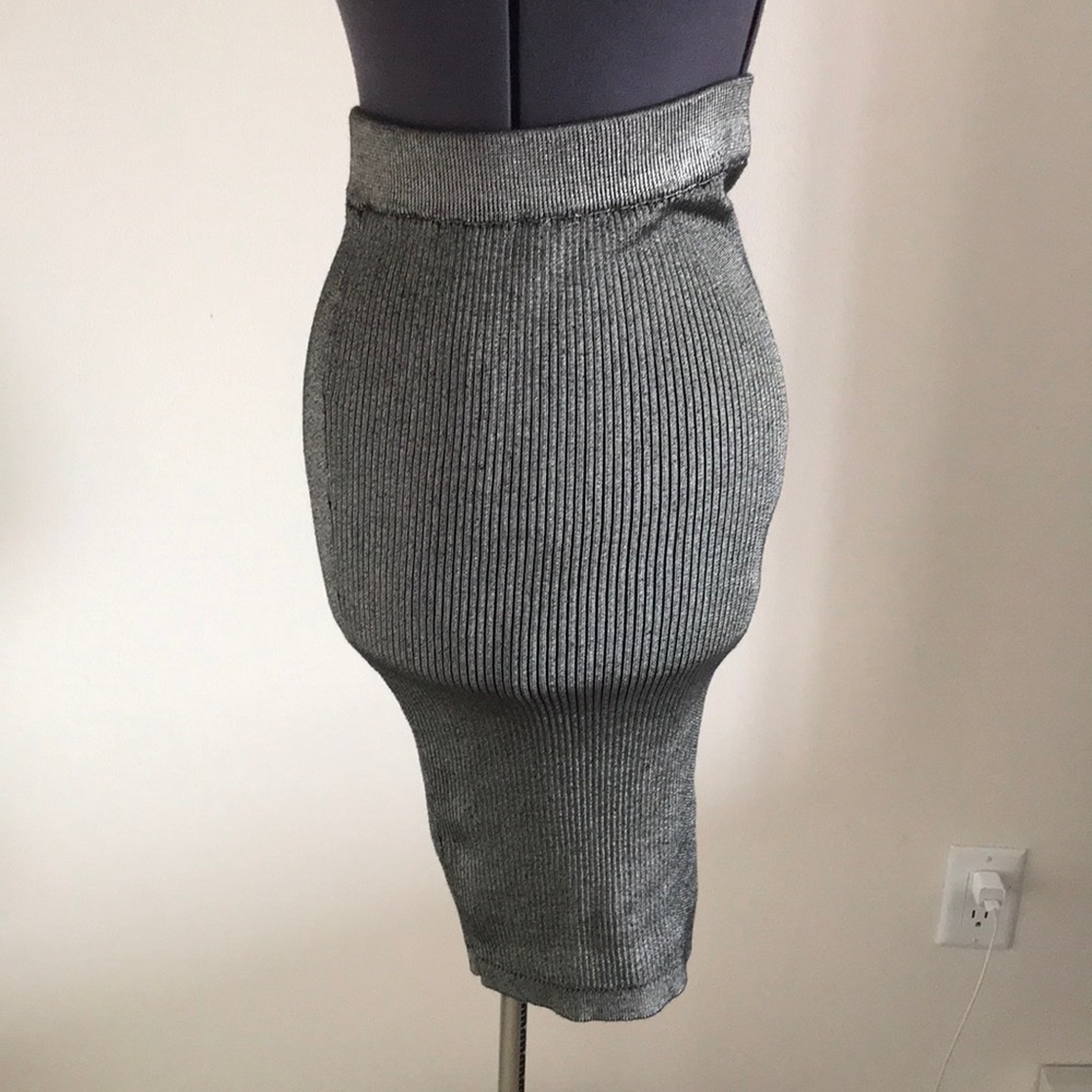 Nicki Minaj sweater skirt metallic gray